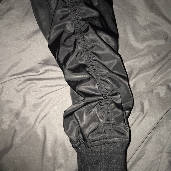 SUPER CUTE☺️ AND WARM PUFFER COAT!🧥💙 (worn once) - Picture 2 of 8